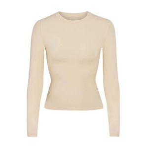 B047. Fits Everybody LONG SLEEVE T-SHIRT